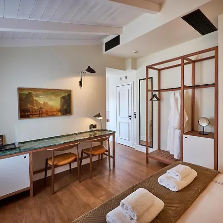 Regno Di Morea Hotell